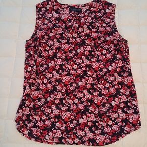 Jones New York Collection tunic style top. NWOT